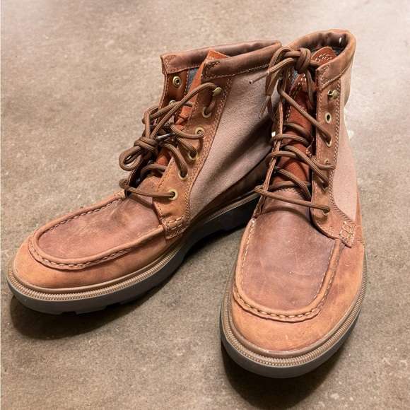 Clarks Men's Dempsey Peak Ankle Boot, British Tan Leather - Picture 1 of 10